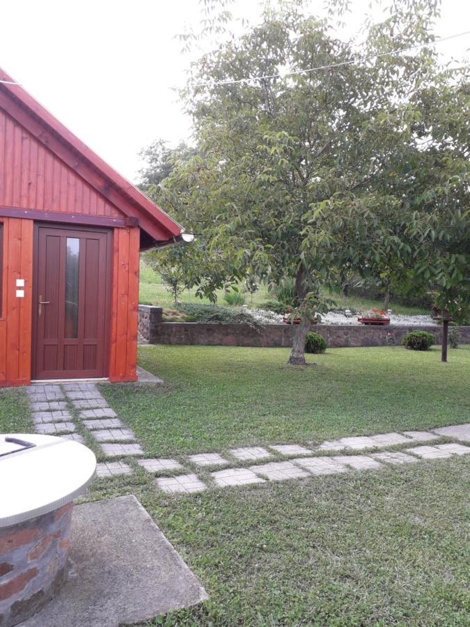 Matyas Apartman Tard Luaran gambar