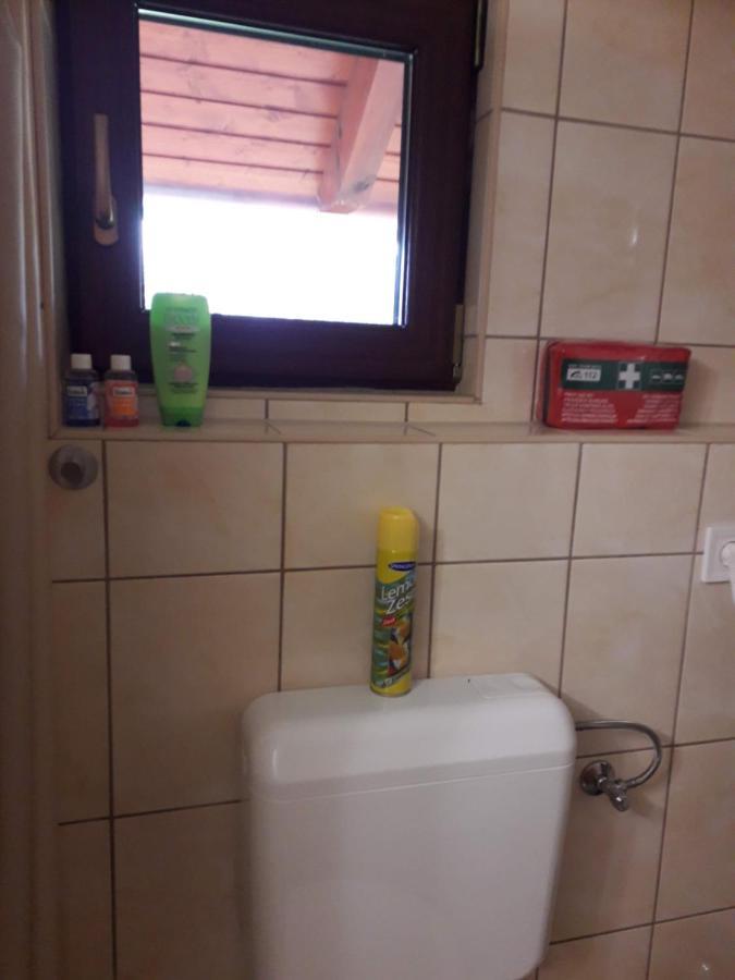 Matyas Apartman Tard Luaran gambar