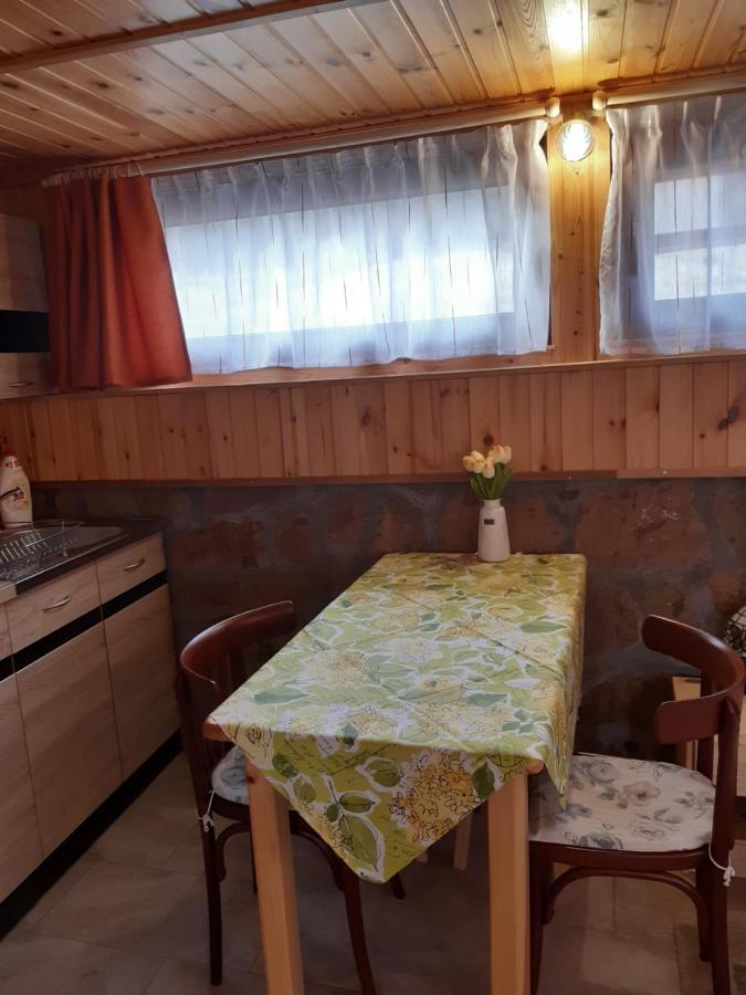 Matyas Apartman Tard Luaran gambar